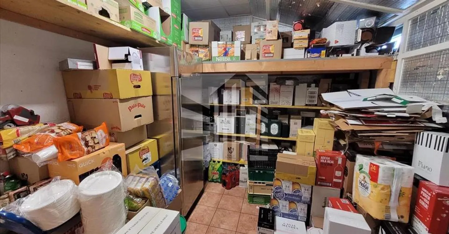 Edificio ad uso misto in affitto - Foto 8 di 12