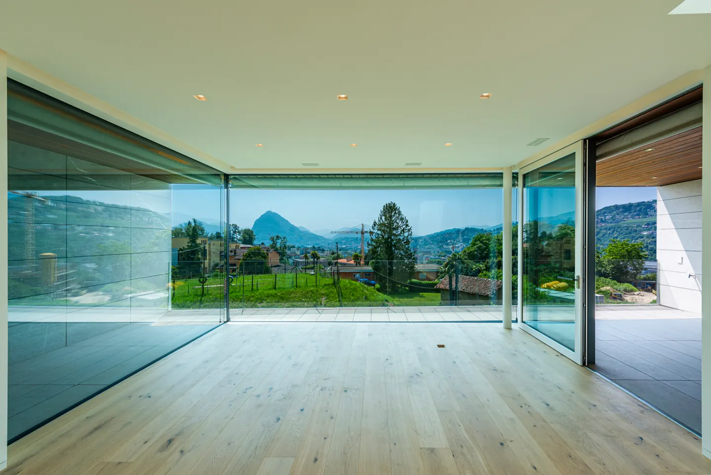 Luxus-Penthouse in Lugano - Foto 4 von 18