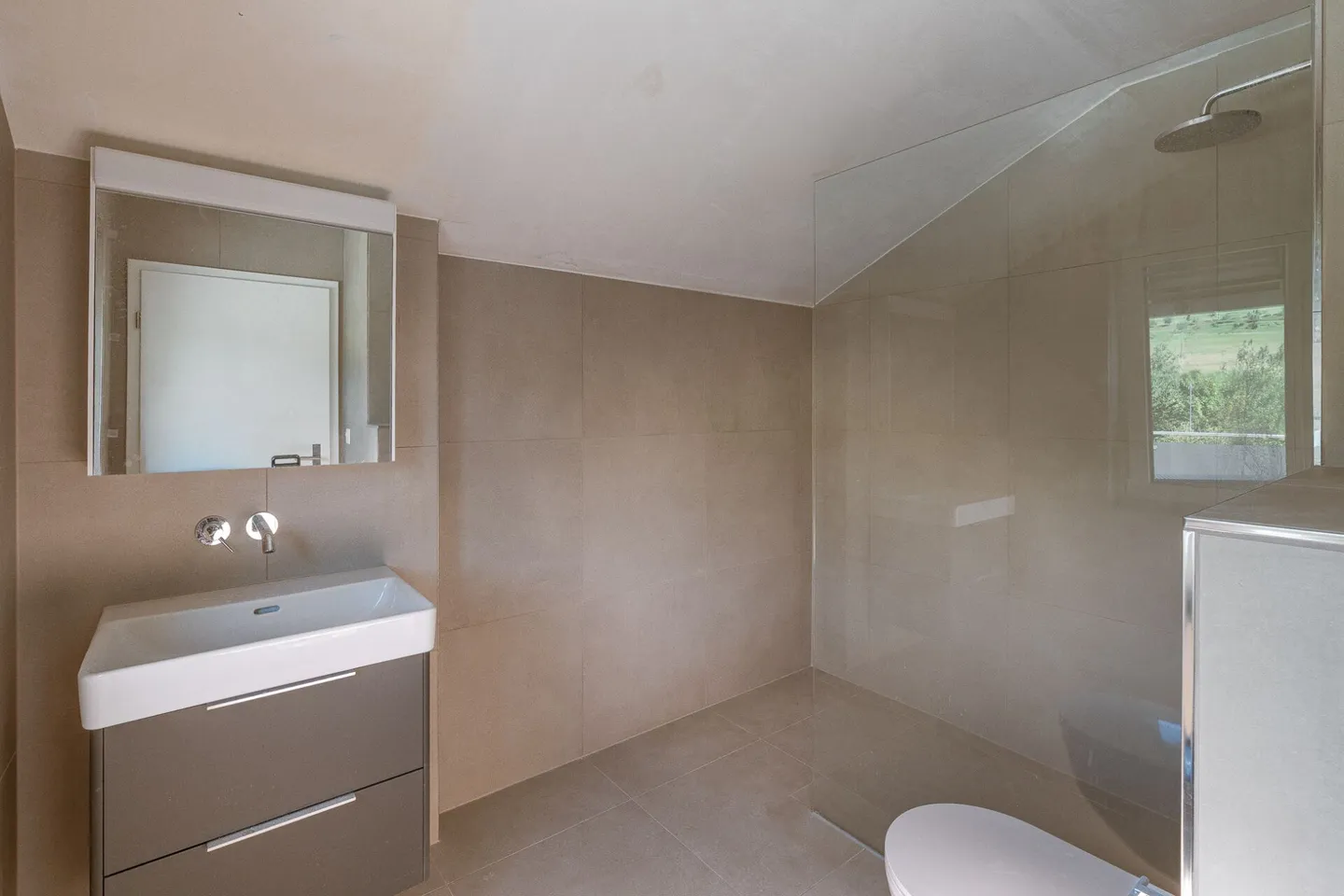 Dreamlike two-family house in Gettnau - Photo 19 of 20