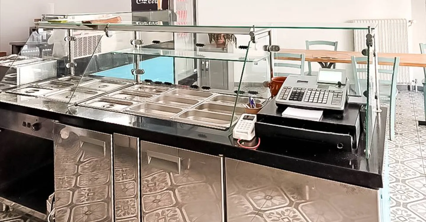 Immeuble mixte à louer - Photo 7 sur 10