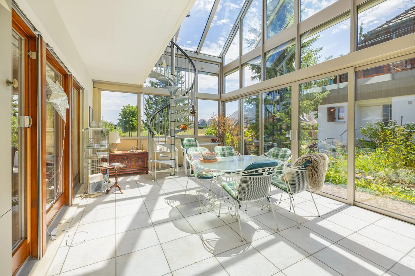 Vivre avec jardin, espace libre et qualité de vie - Photo 6 sur 13