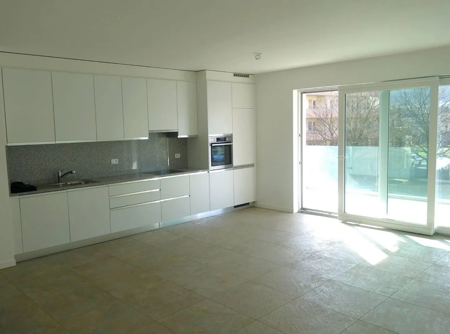 Apartment - Bellinzona - Photo 2 of 8