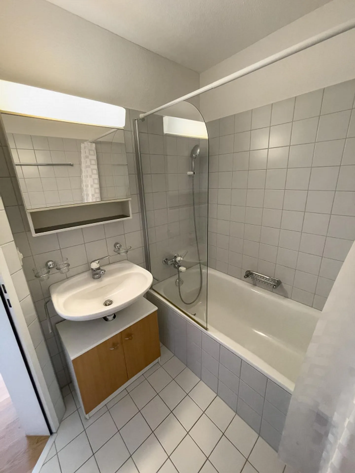 Quiet and bright 2.5-room apartment in Baden-Rütihof - Photo 5 of 7