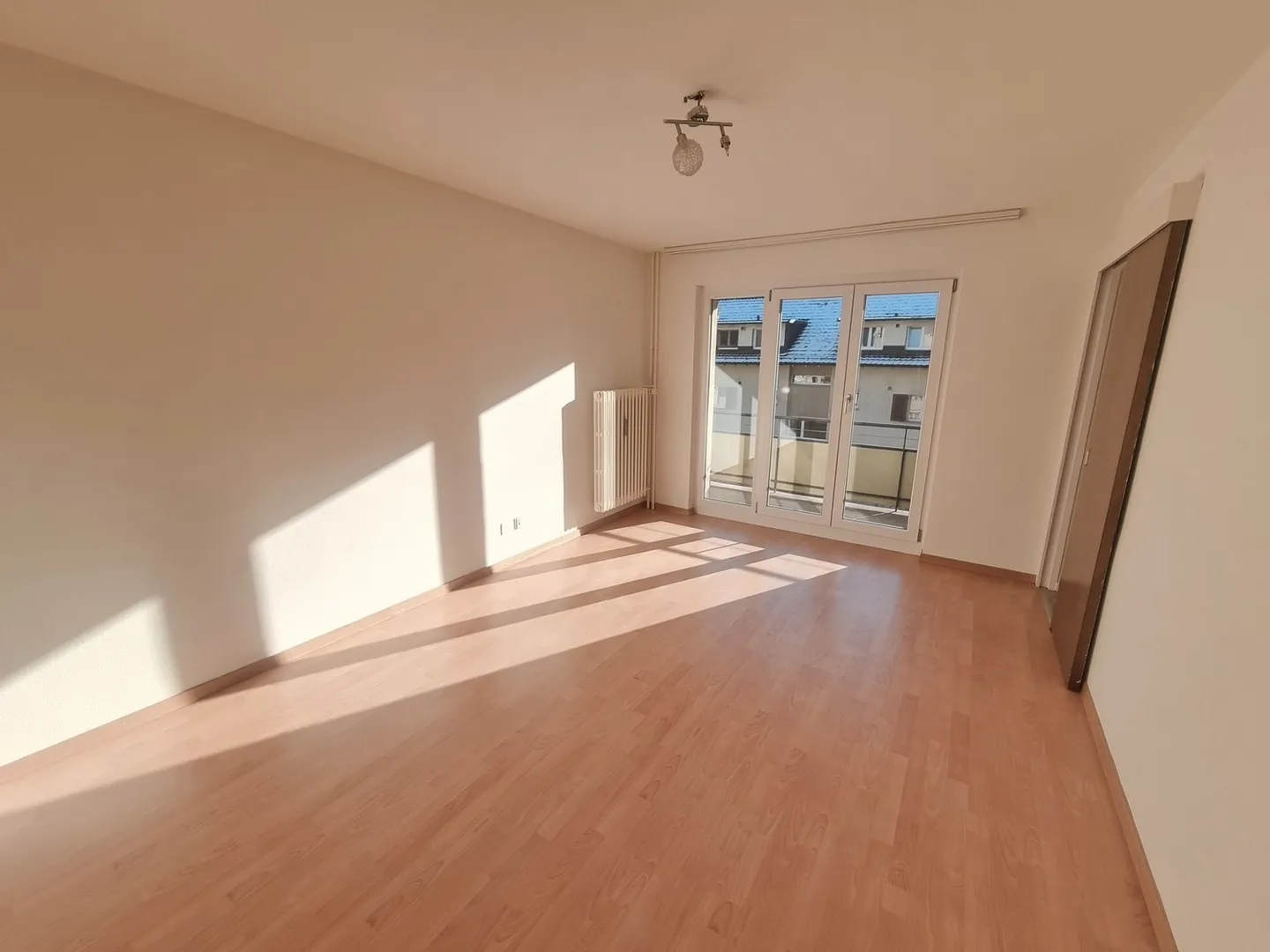 gemütliche Single-Wohnung mit Balkon! - Foto 3 von 6