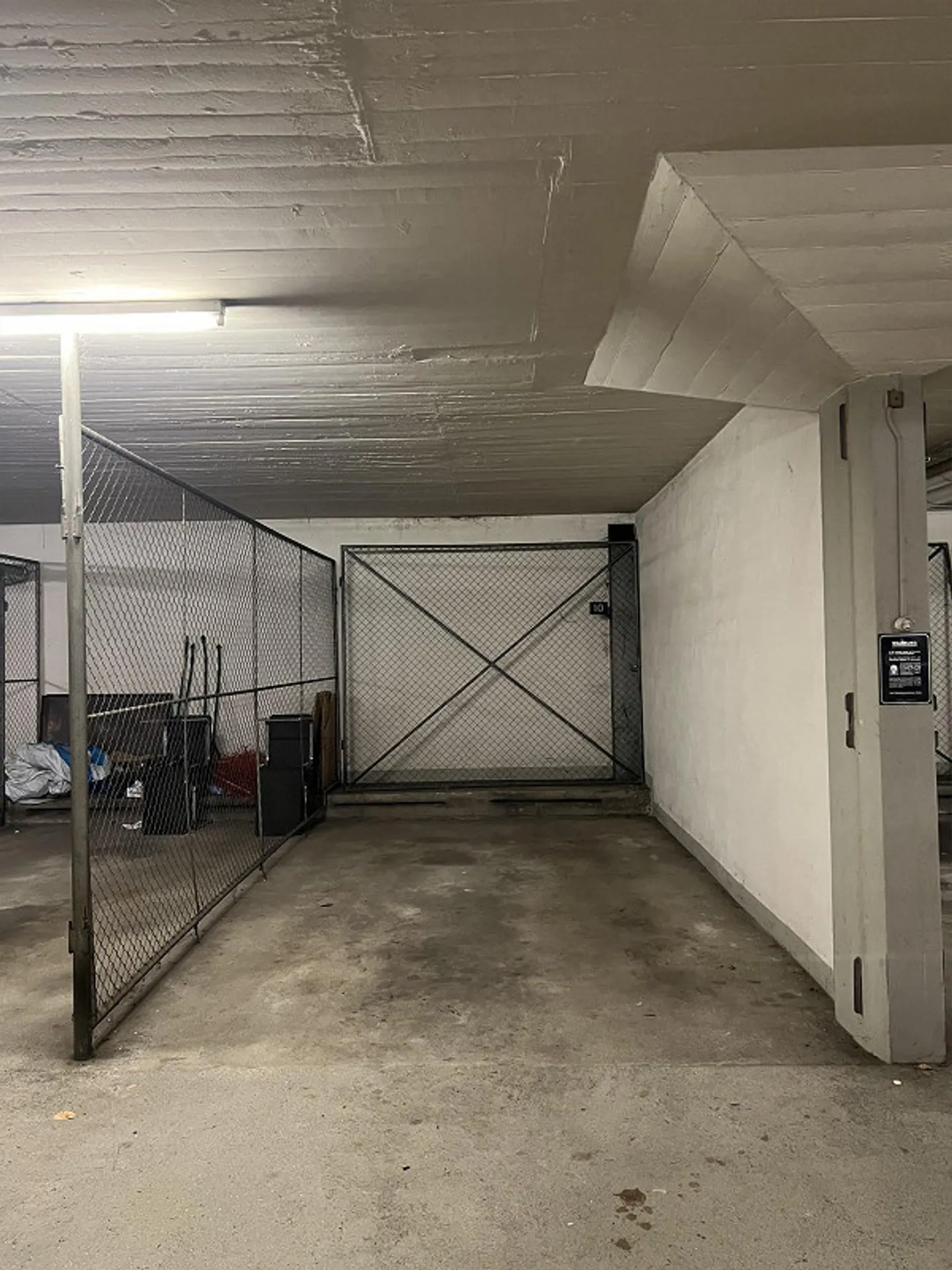 Posto auto sotterraneo centrale separato a Winterthur - Foto 1 di 1