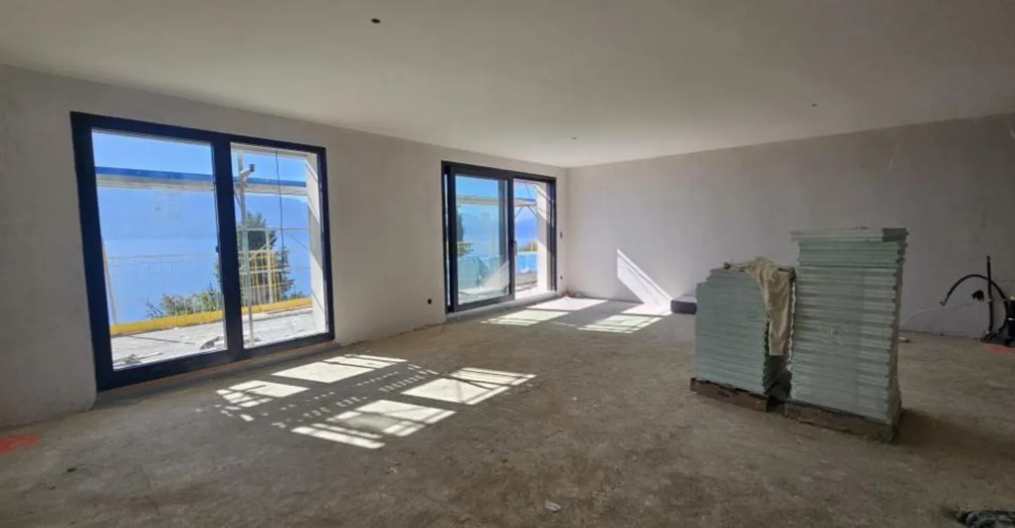Doppelhaushälfte 5.5 Zimmer - Foto 2 von 10