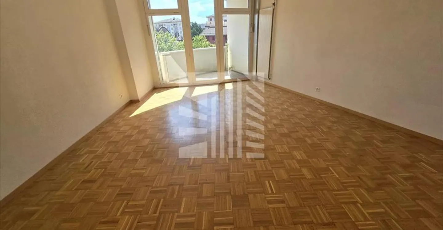 Spazio ufficio in affitto - Foto 1 di 6