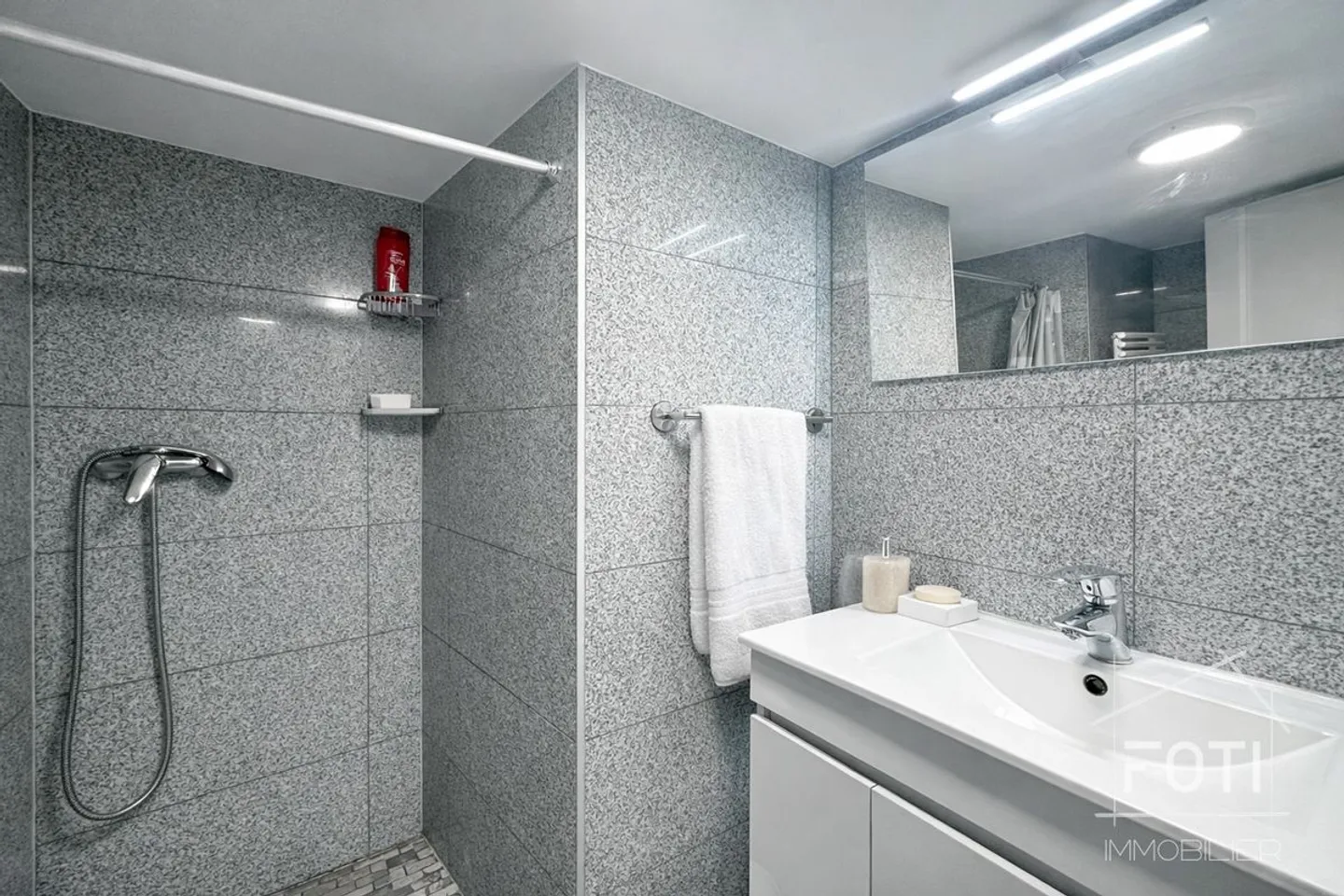 Immeuble de rendement à Dorénaz - Photo 4 sur 13