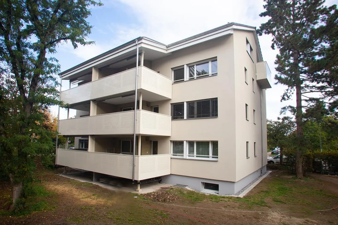 Appartamento ristrutturato di 3,5 stanze con lavatrice! - Foto 6 di 7