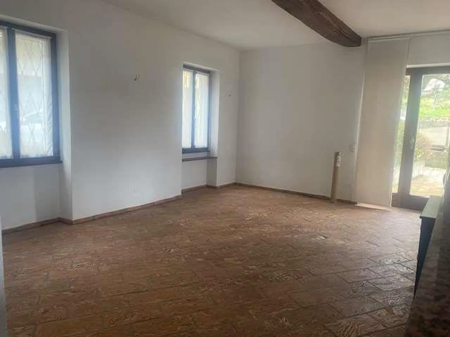 Typical Ticino house with garden - Photo 3 of 13