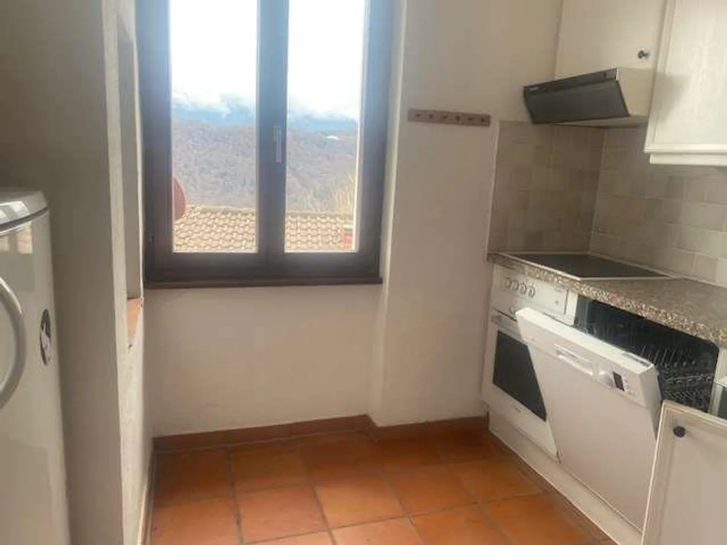 Typical Ticino house with garden - Photo 12 of 13