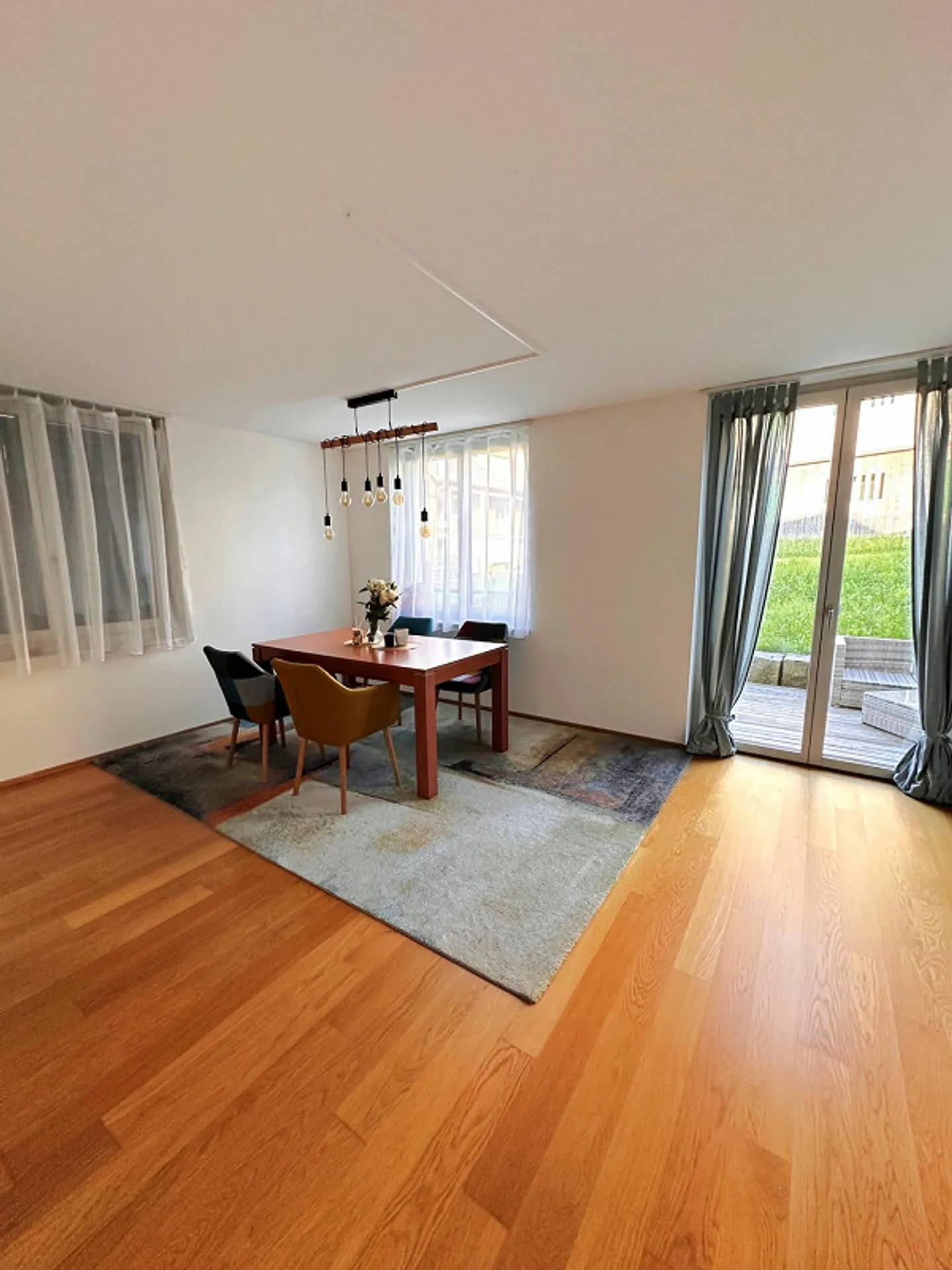 Appartamento 4 locali con giardino in affitto in una zona tranquilla! - Foto 2 di 9