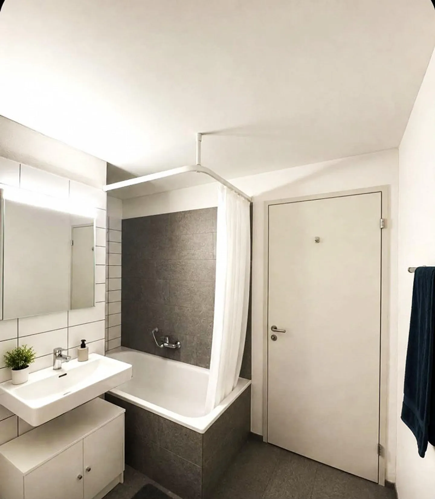 Appartamento 4 locali con giardino in affitto in una zona tranquilla! - Foto 4 di 9