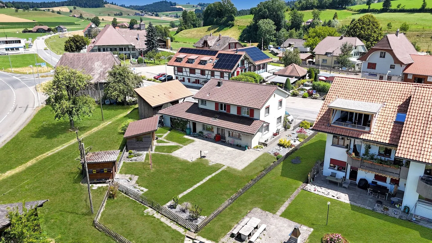 Affascinante villa unifamiliare di 6,5 stanze a Häusernmoos i.E. - Foto 12 di 13