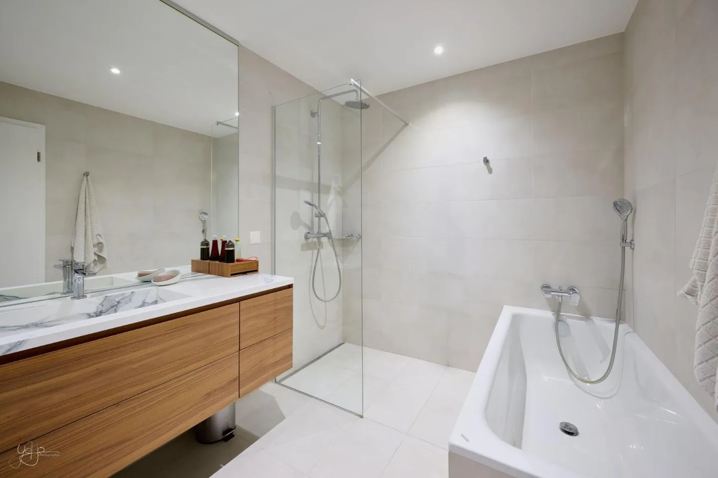 Appartement moderne avec jardin - Photo 6 sur 13