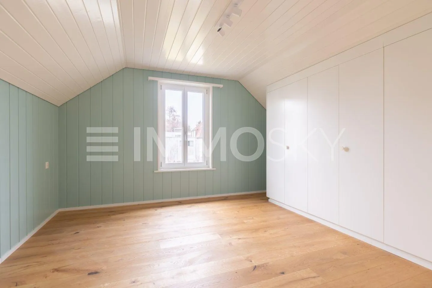 Residential Gem with Garden and Potential - Photo 3 of 5