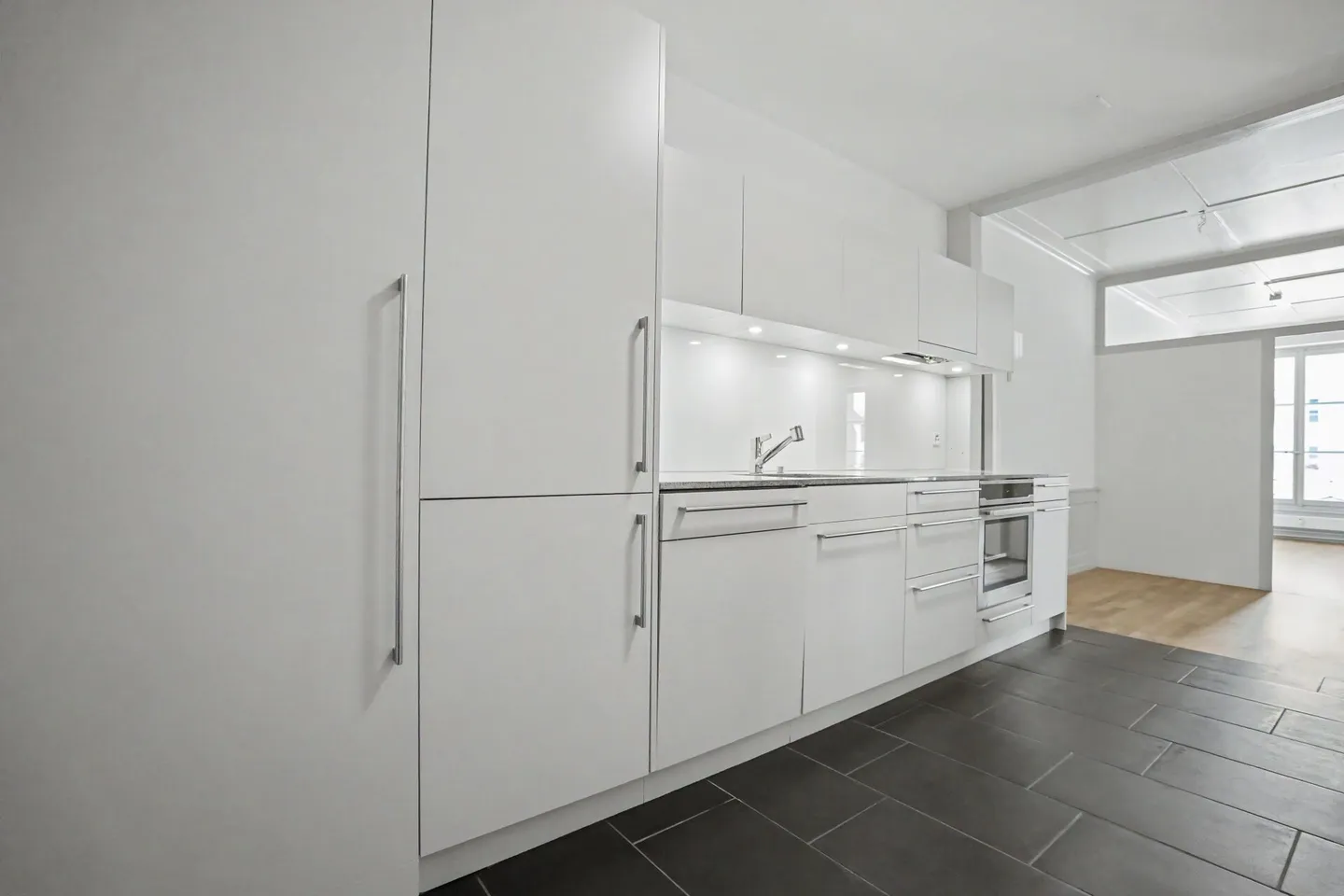 Stylish 4.5-room old building apartment in Aarberger Stedtli! - Photo 5 of 13