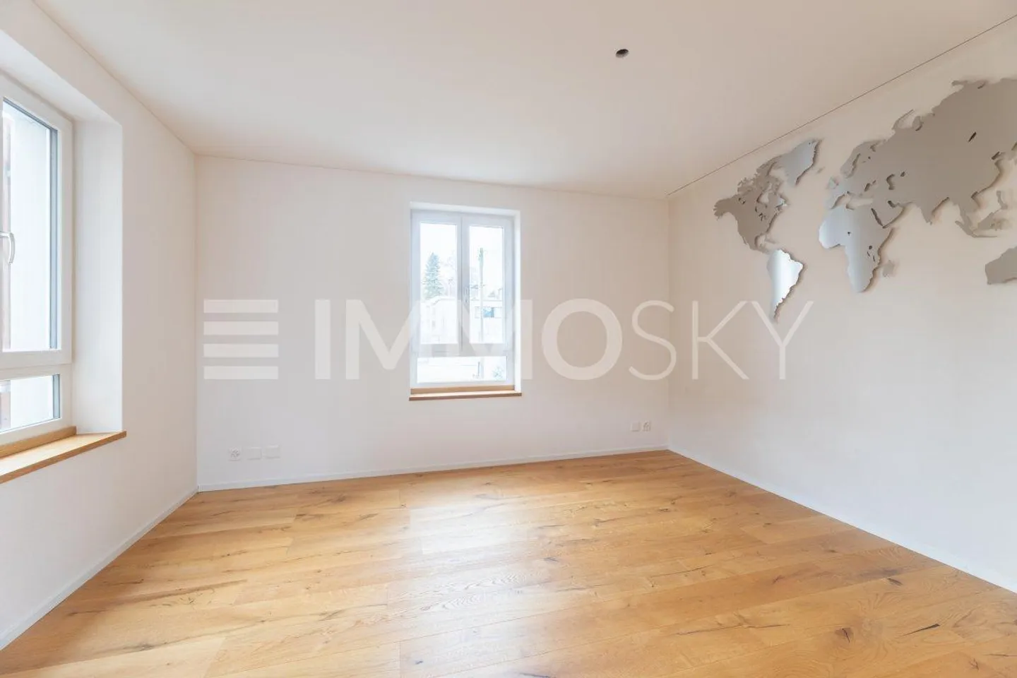 Residential Gem with Garden and Potential - Photo 5 of 5