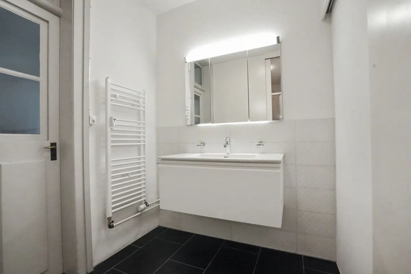 Stylish 4.5-room old building apartment in Aarberger Stedtli! - Photo 6 of 13