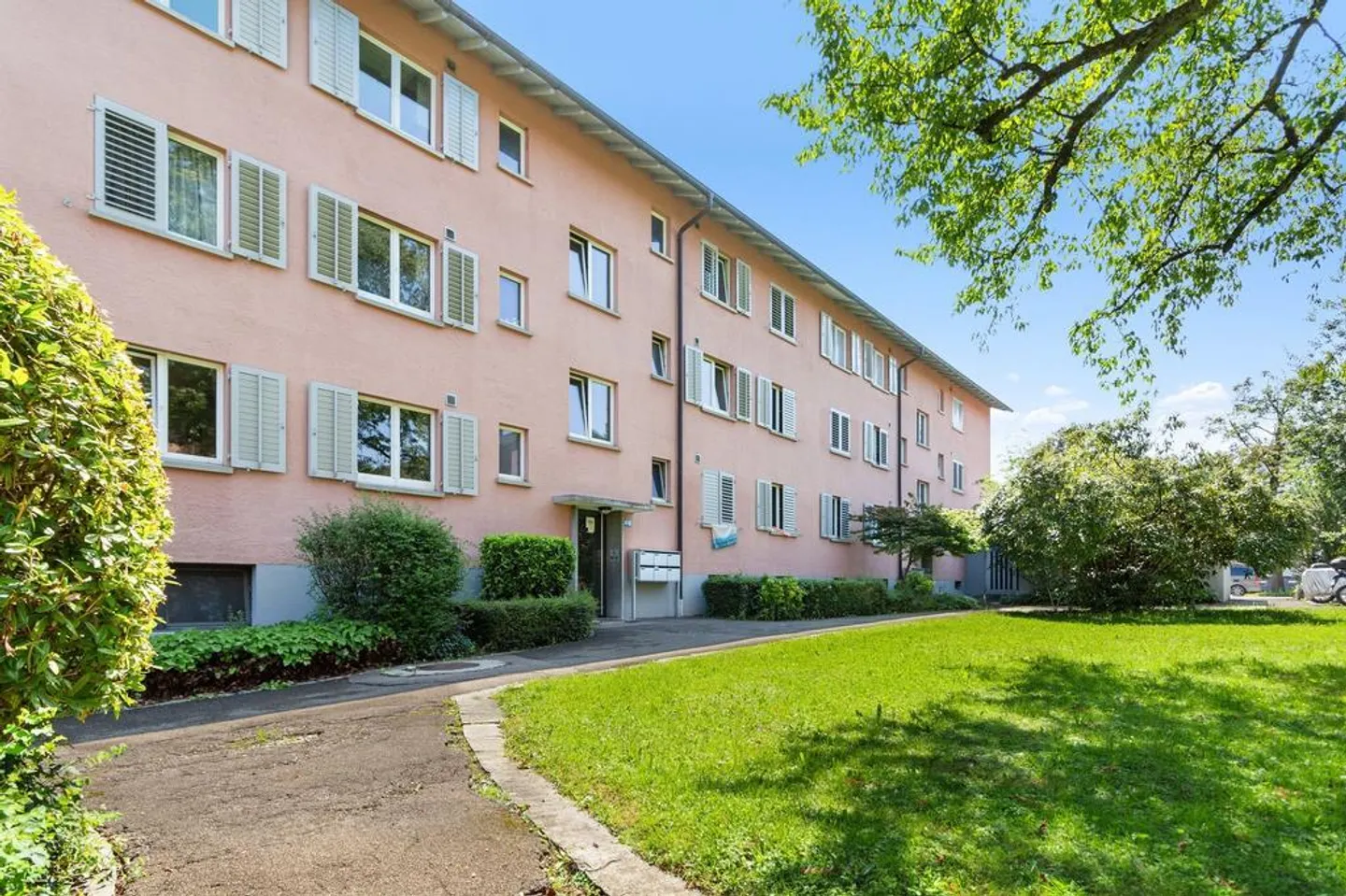 Helle 3-Zimmerwohnung in Zürich - Foto 1 von 7