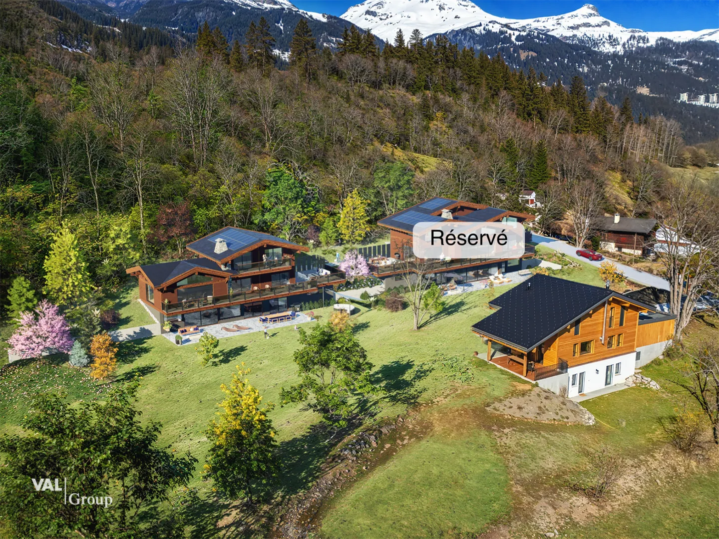 Chalet straordinario in un ambiente naturale per residenza principale! - Foto 1 di 5