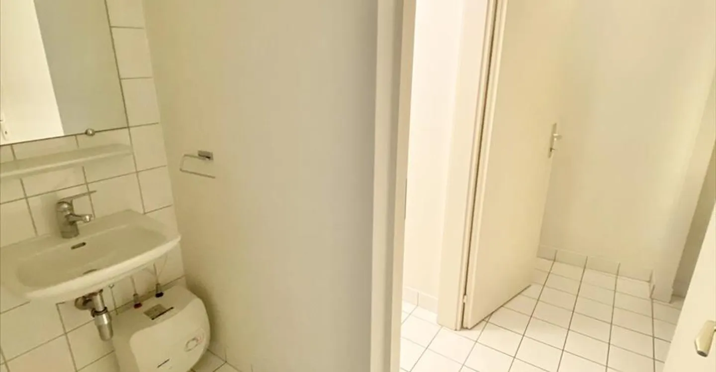 Immeuble mixte à louer - Photo 13 sur 13