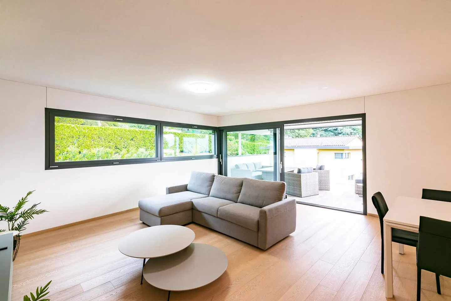 Lugano - Montagnola - 3.5 Rooms with Lake View - Photo 2 of 23