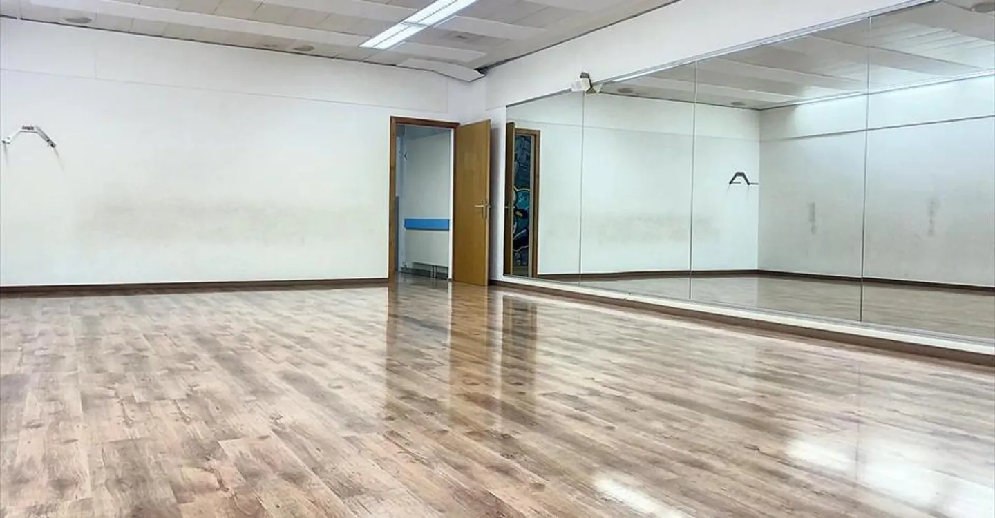 Magasin à louer - Photo 4 sur 13