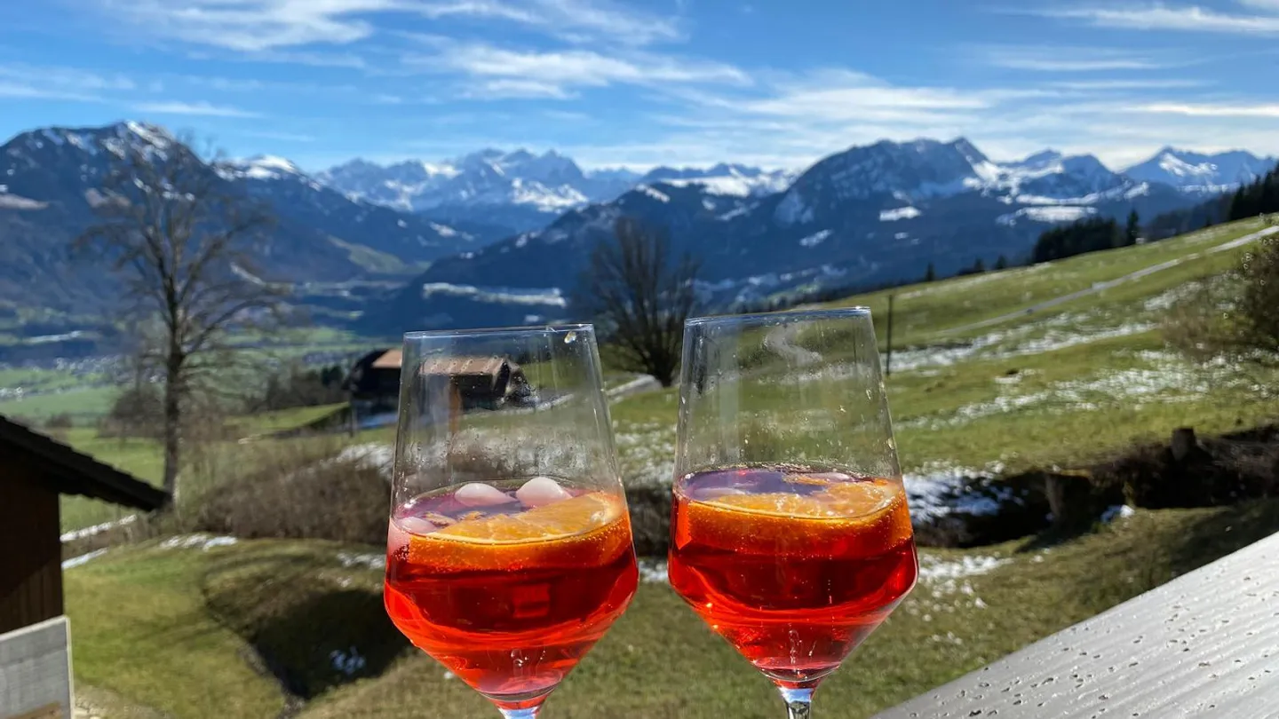 Appartement 2,5 pièces / Appartement de vacances - Photo 2 sur 19