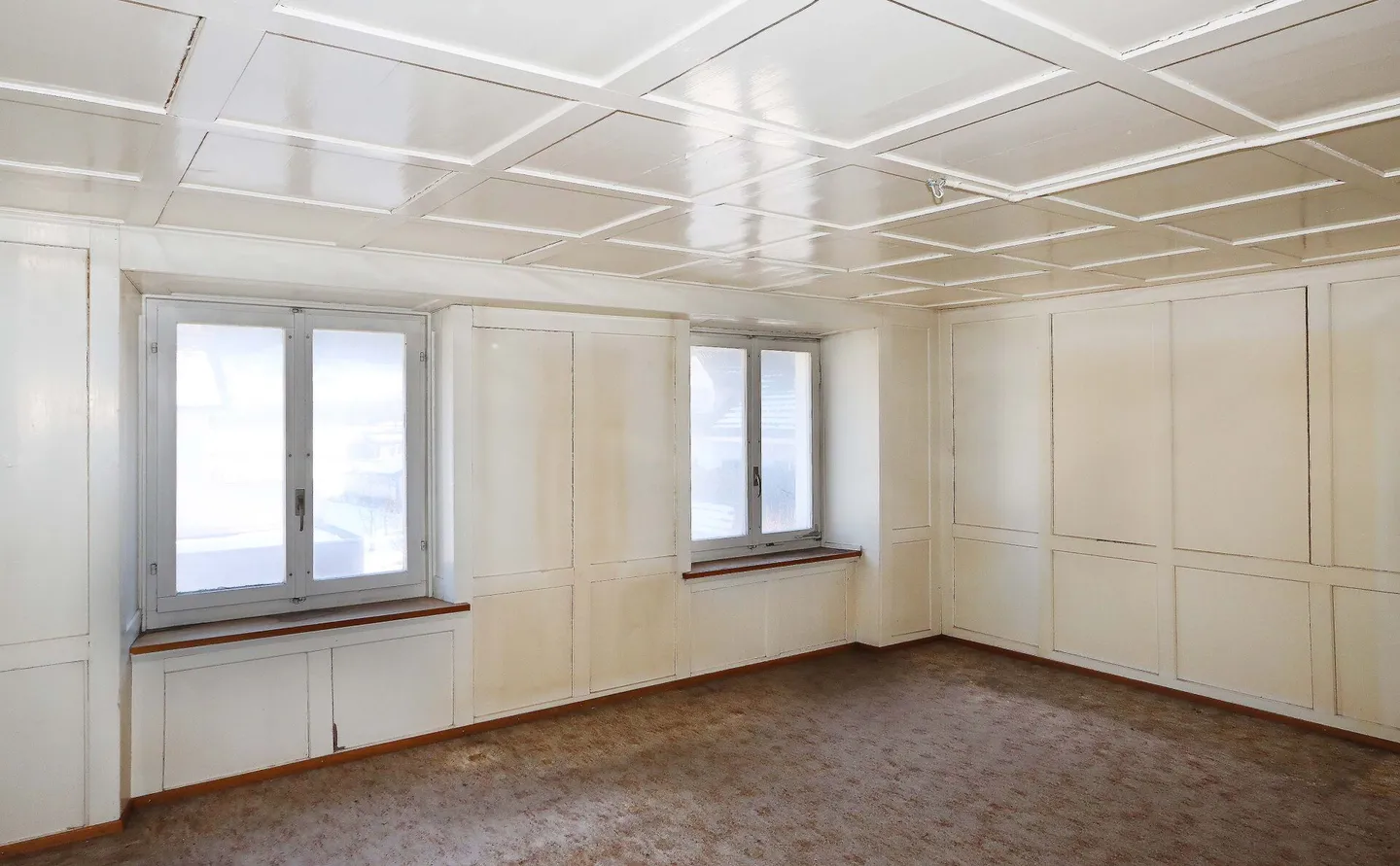 Charming Row House with Large Garden in Central and Sunny Luchsingen GL - Photo 6 of 16