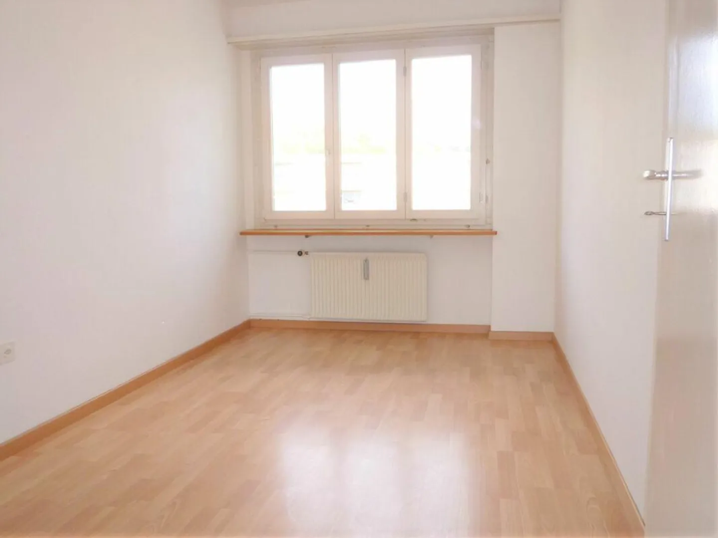 Affordable apartment with balcony in a quiet location - Photo 6 of 7
