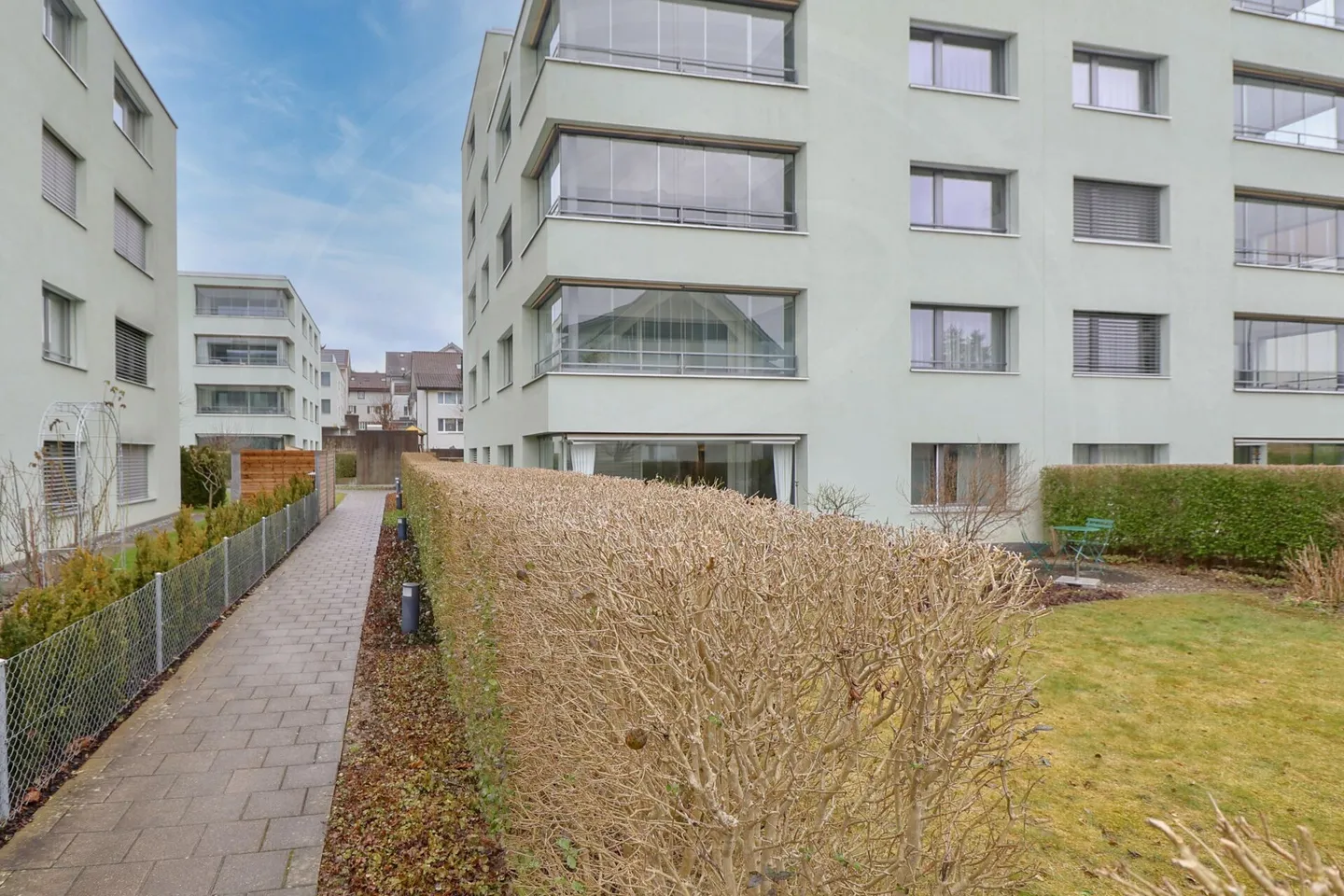 RÉSERVÉ - Appartement 3½ pièces élégant avec un agencement généreux à Seengen - Photo 13 sur 14