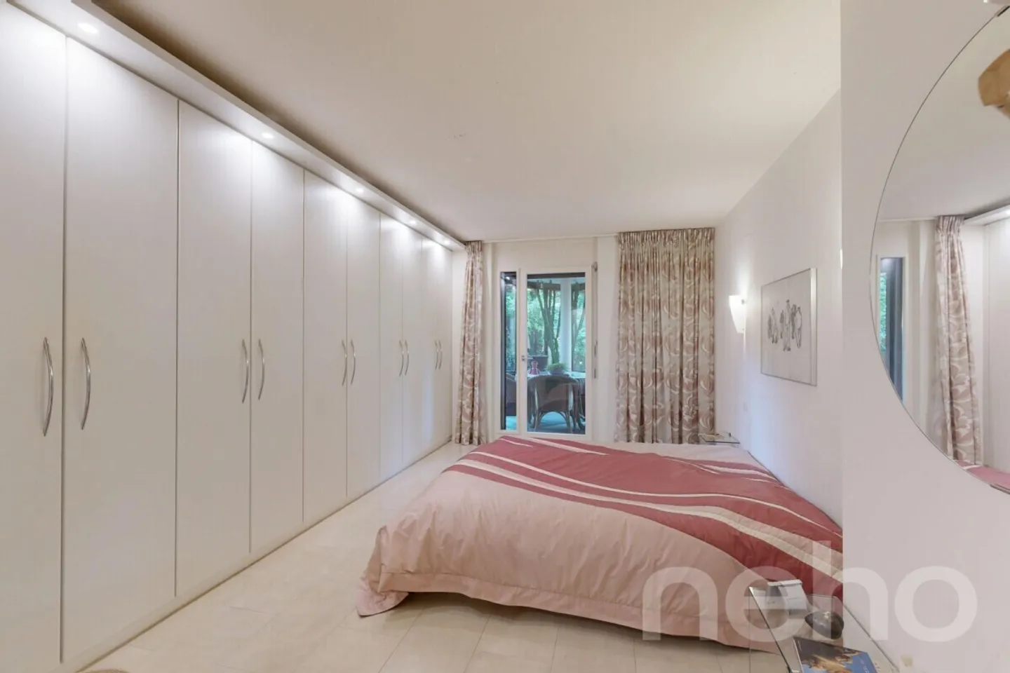 Garden apartment with winter garden and craft room in a central location - Photo 9 of 12