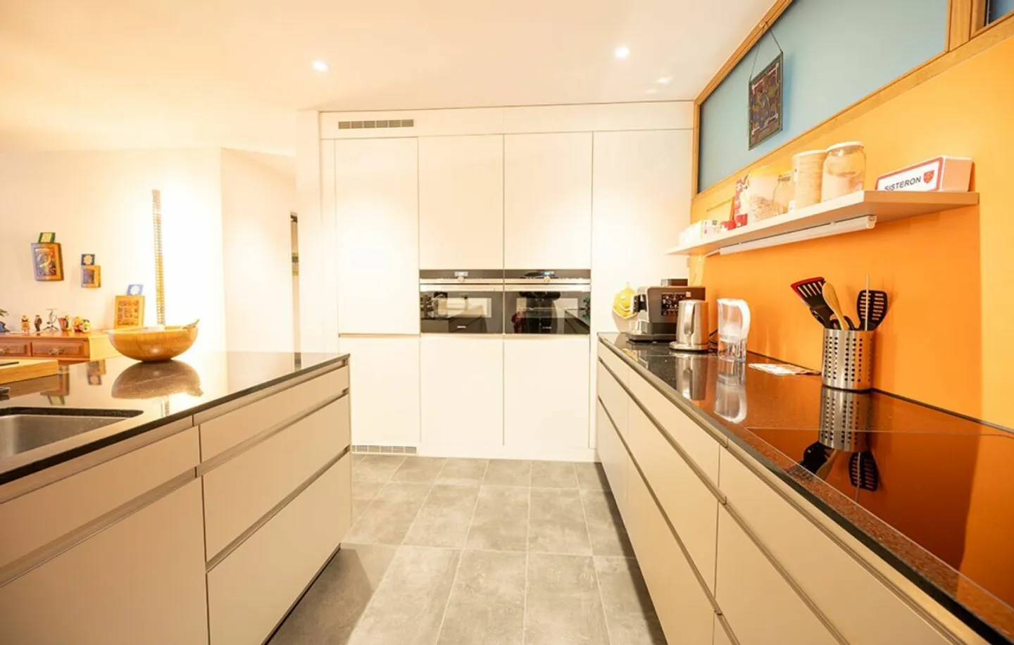 Modern 3.5-room condominium in a family-friendly location - Photo 5 of 13