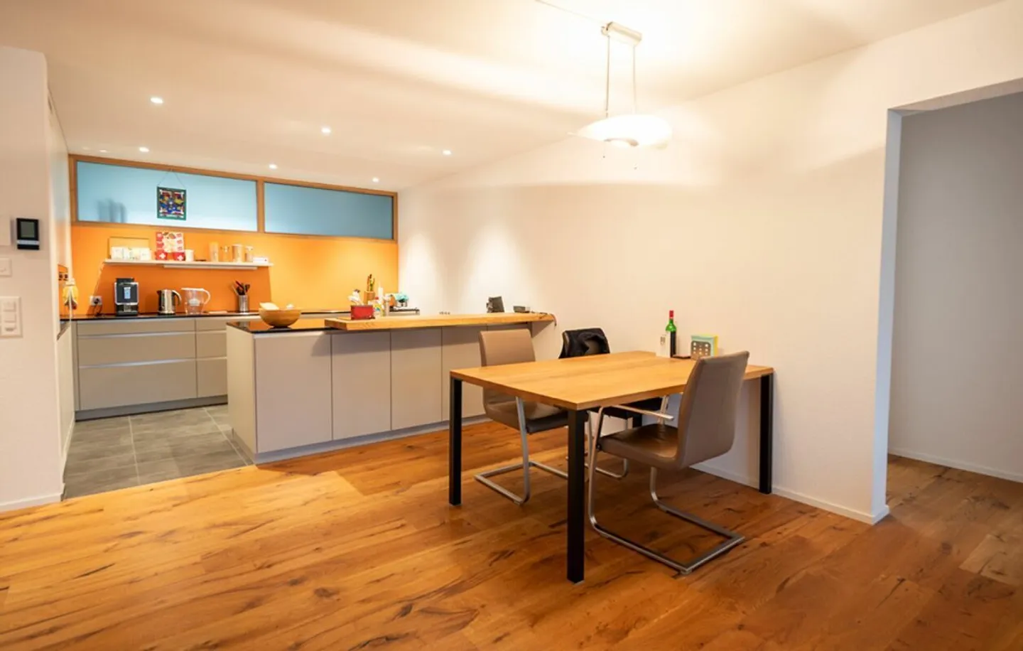 Modern 3.5-room condominium in a family-friendly location - Photo 3 of 13