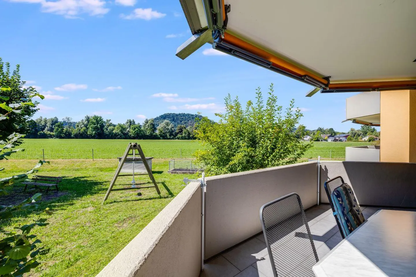 4.5-room apartment with unobstructed view in Brittnau - for sale - Photo 1 of 6