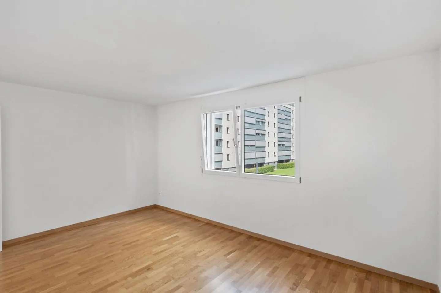 SPAZIOSO E LUMINOSO - Foto 7 di 11