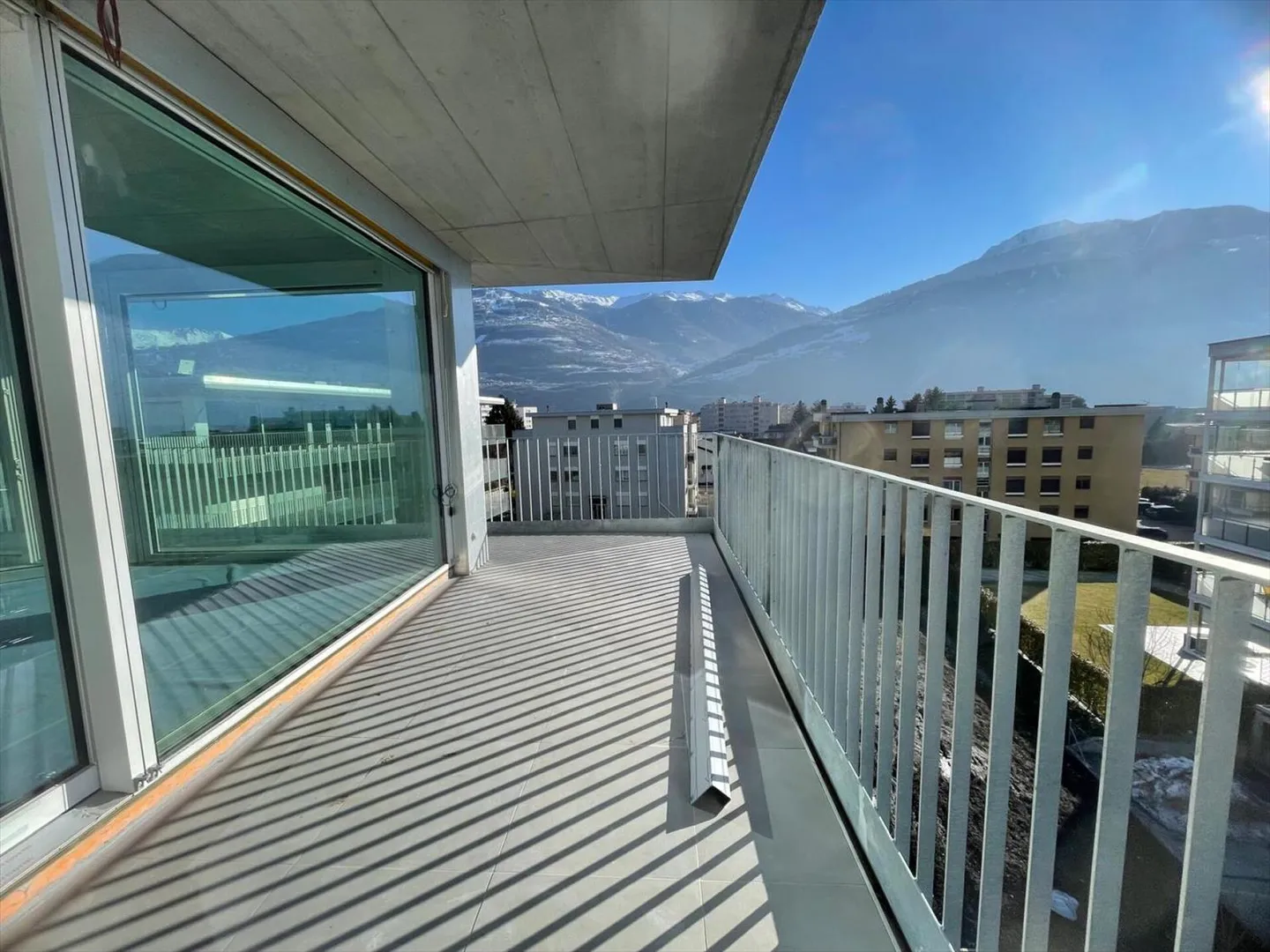 Splendido Attico - Nuovo 4.5 stanze - Foto 2 di 11