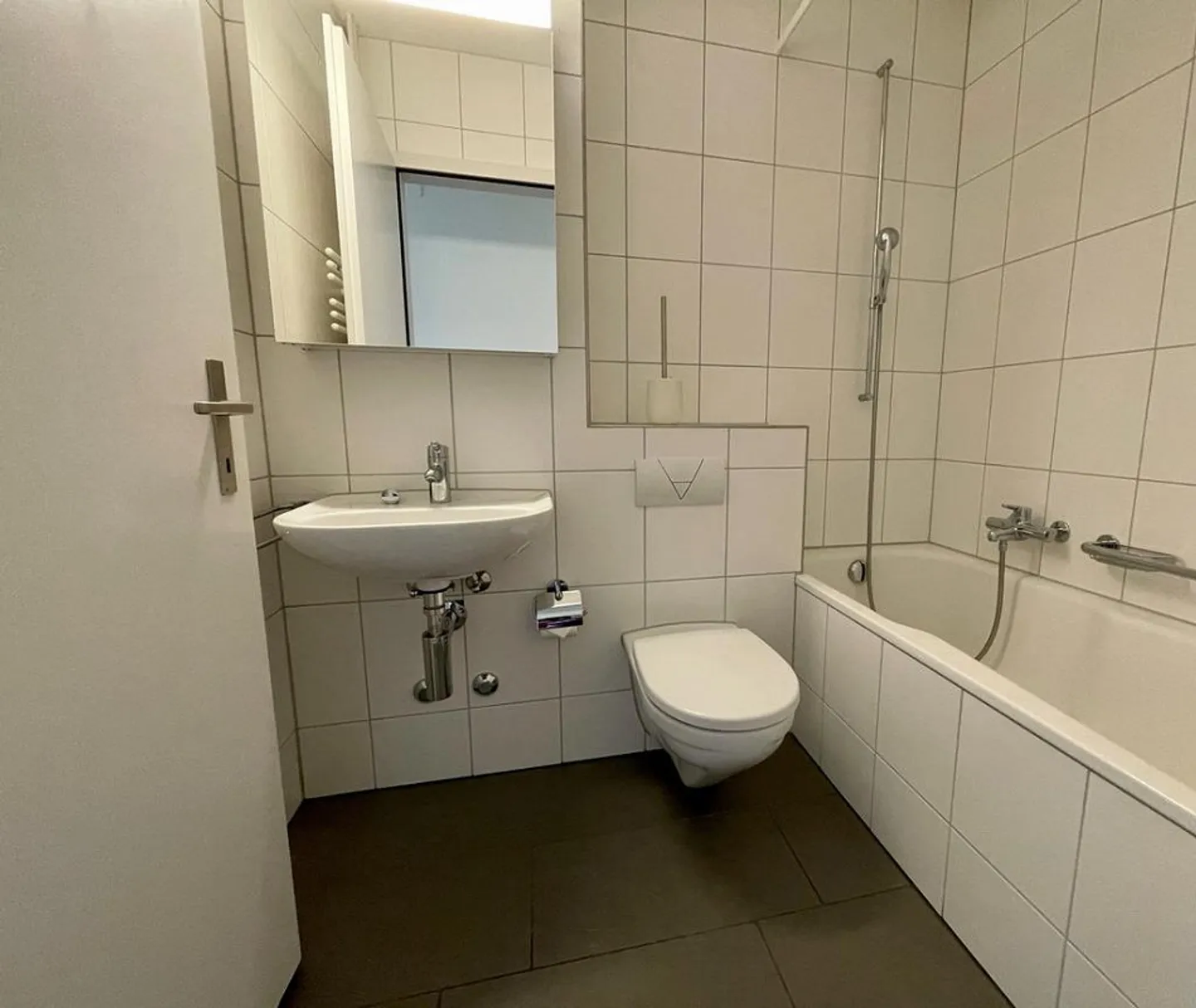 Visite le 09.12. + 11.12.2025 entre 10h00 et 10h30 - Photo 5 sur 9