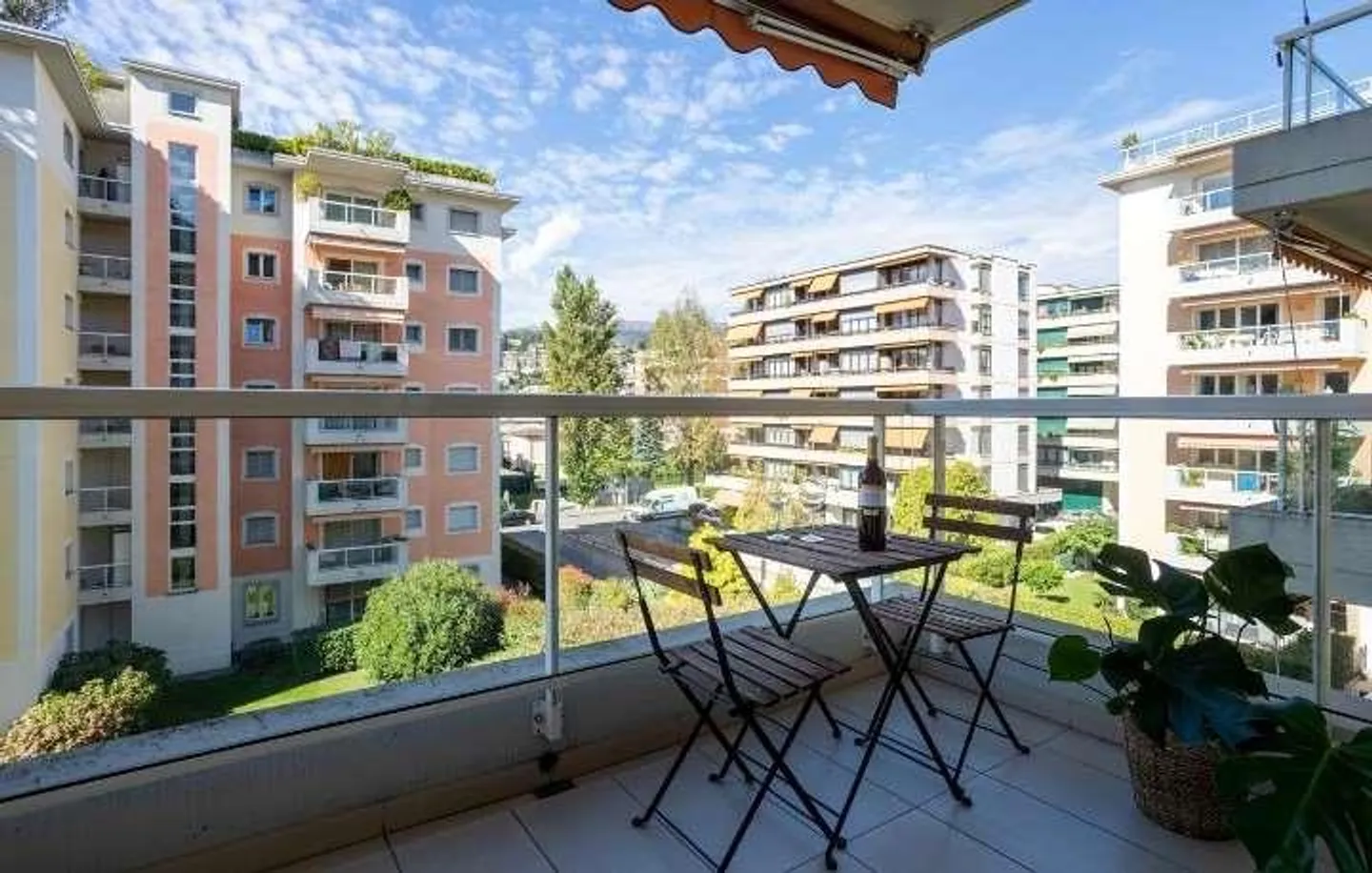 Appartement lumineux de 2,5 pièces avec balcon à Viganello - Photo 7 sur 8