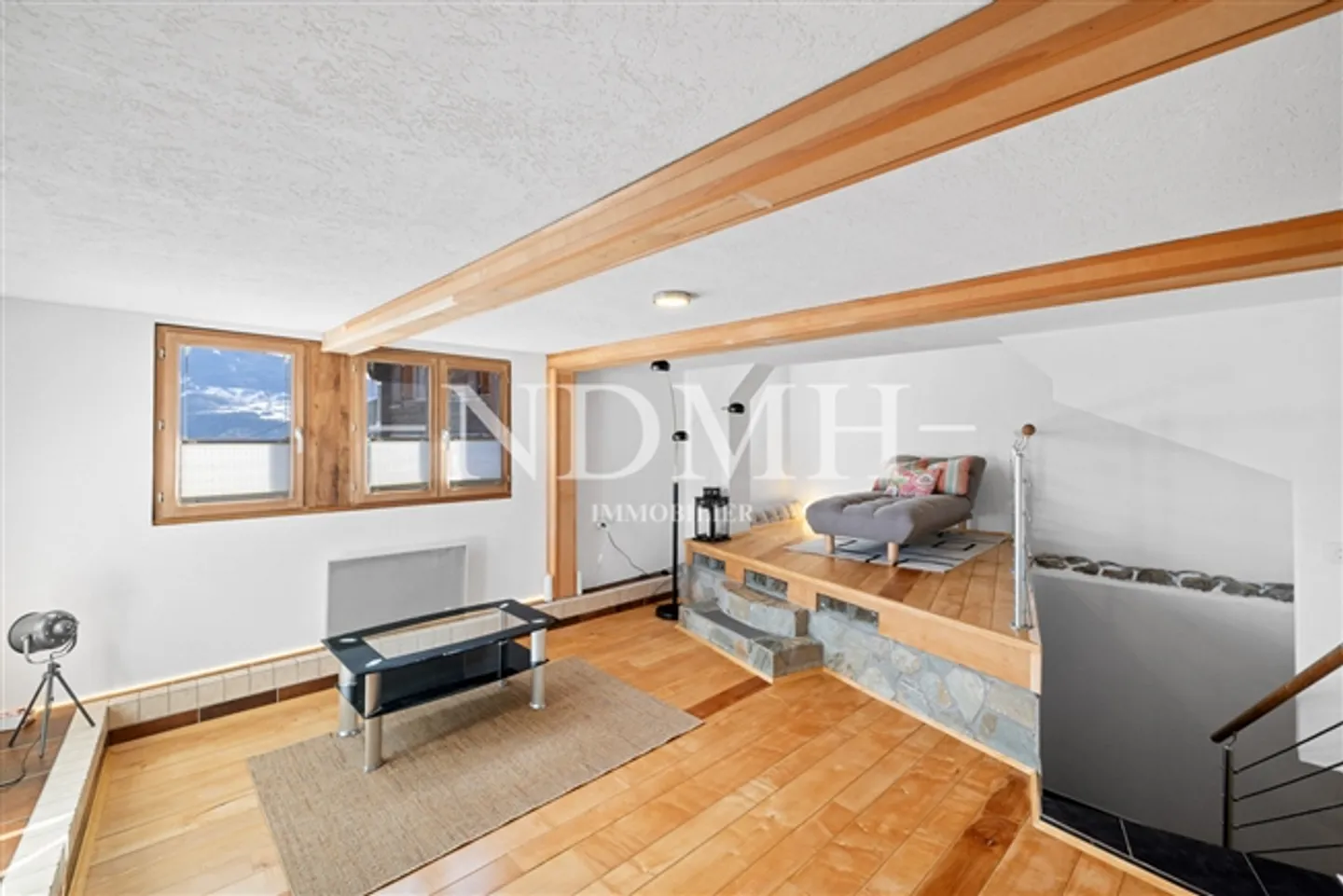 Appartement 3 pièces avec charme atypique - Photo 1 sur 11