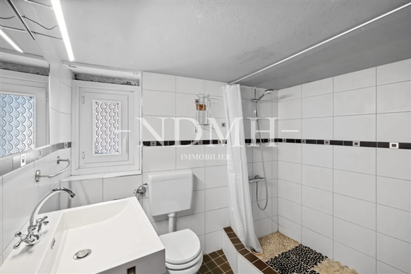 Appartement 3 pièces avec charme atypique - Photo 8 sur 11