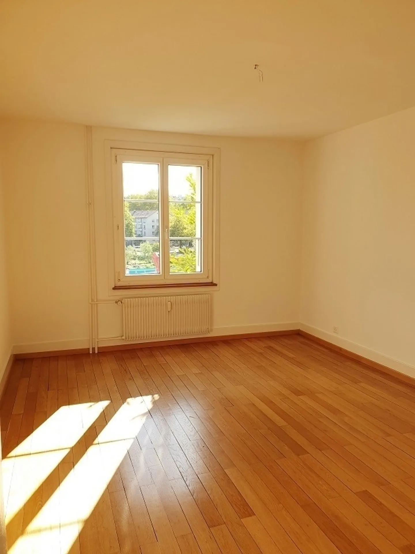 Appartement à louer - Photo 1 sur 3