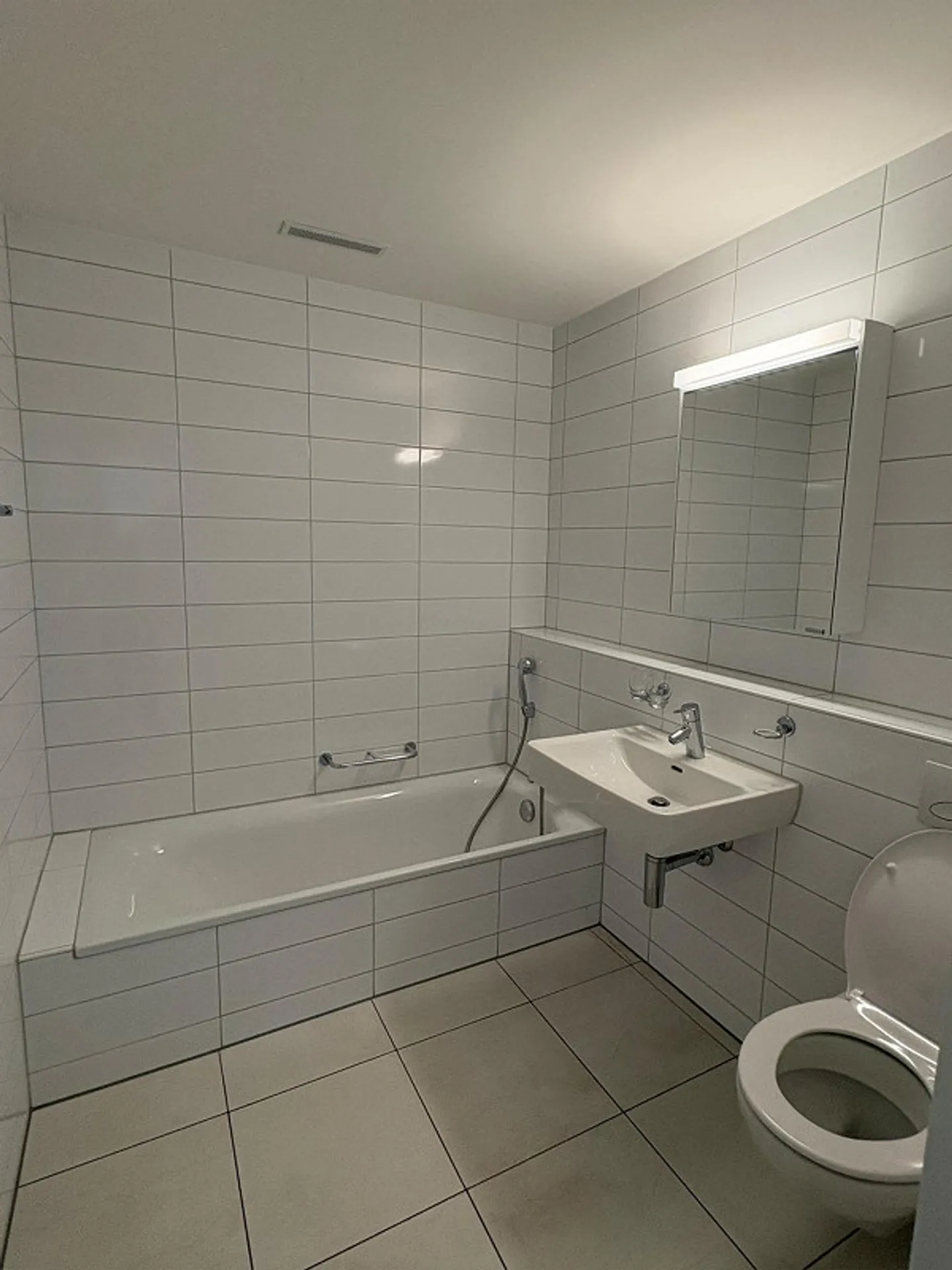 Appartamento 3.5 locali al piano terra a Kriens - Foto 7 di 9