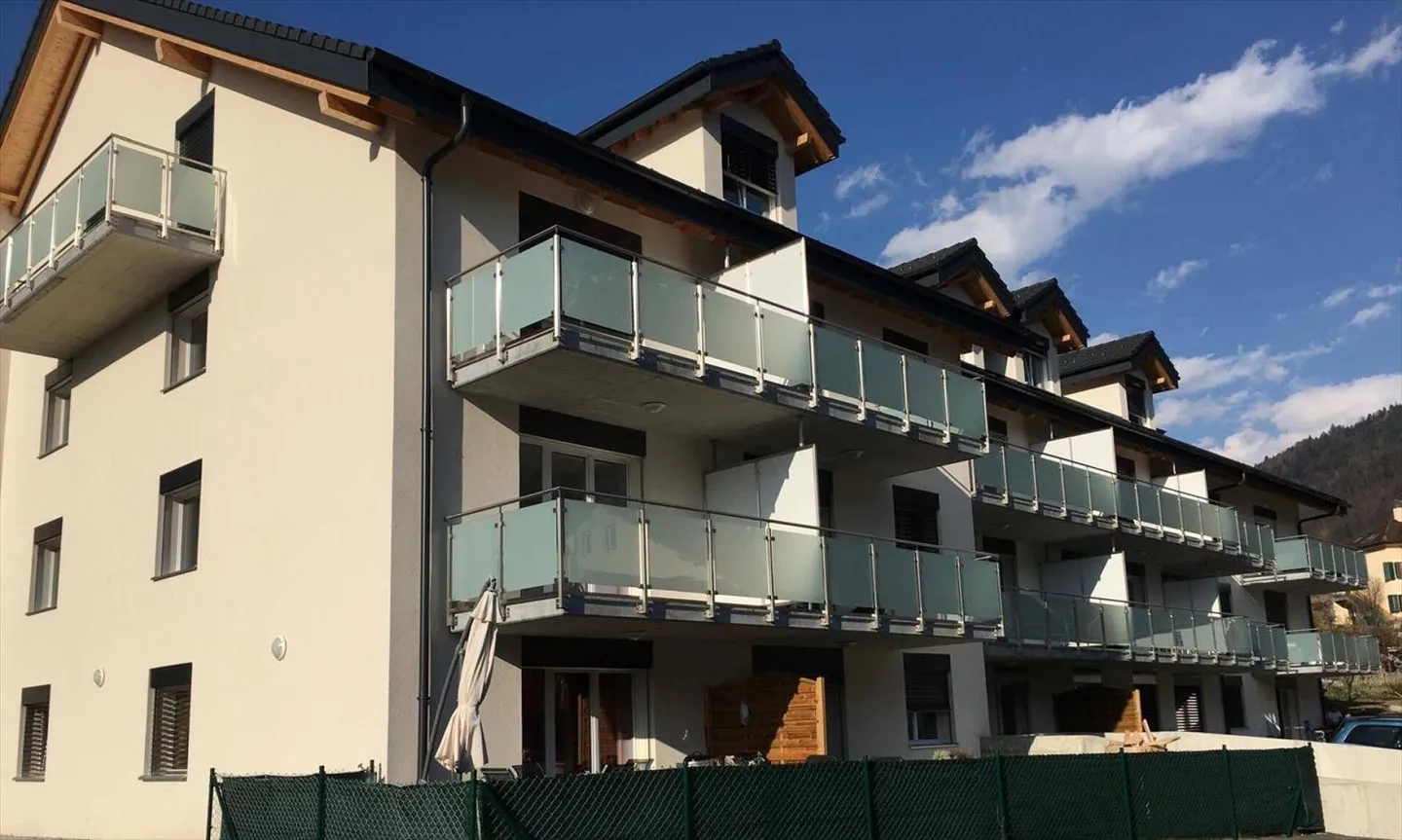 Appartamento 4.5 camere - Foto 1 di 10