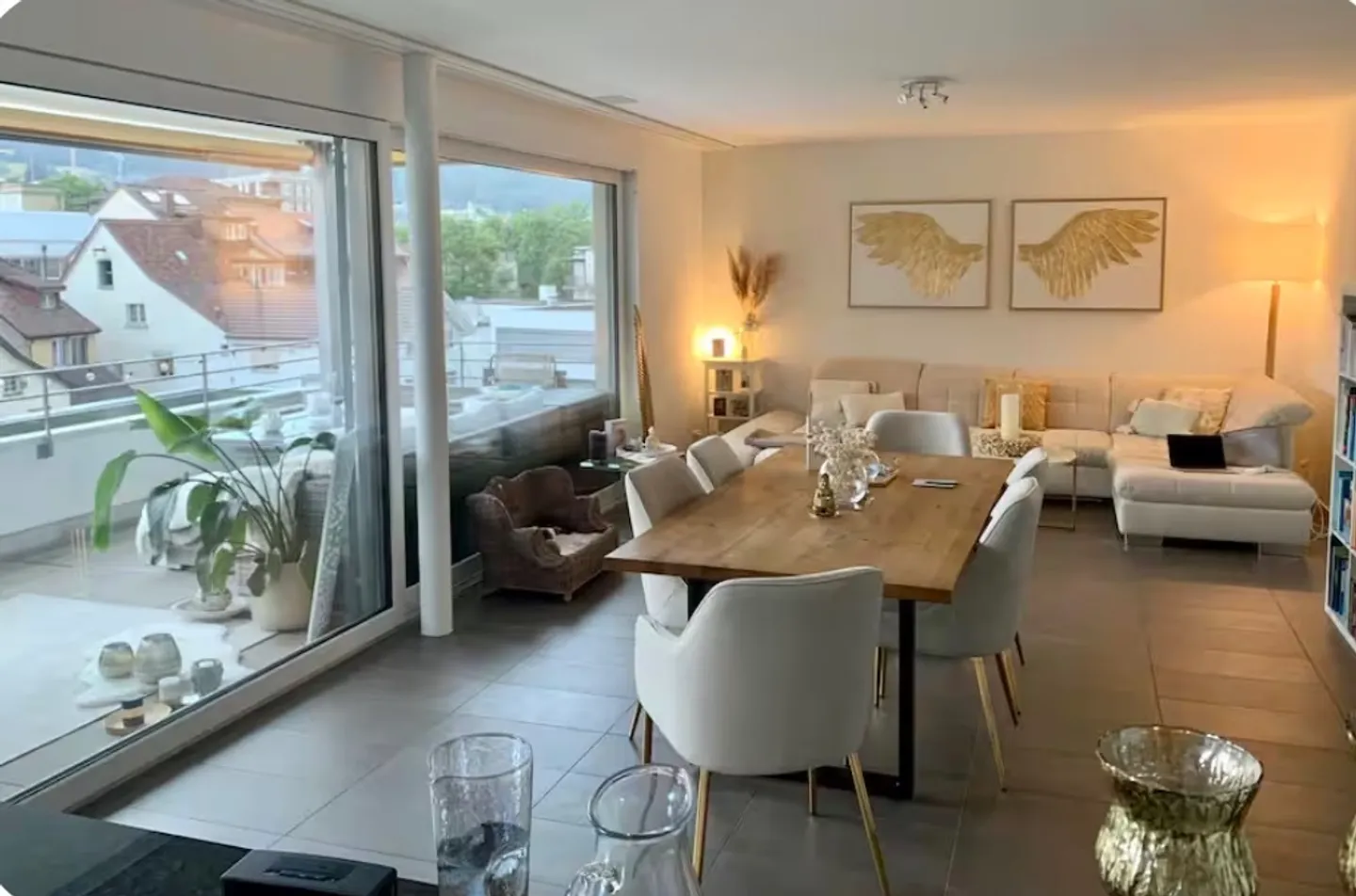 Loft élégant avec terrasse - Photo 2 sur 10
