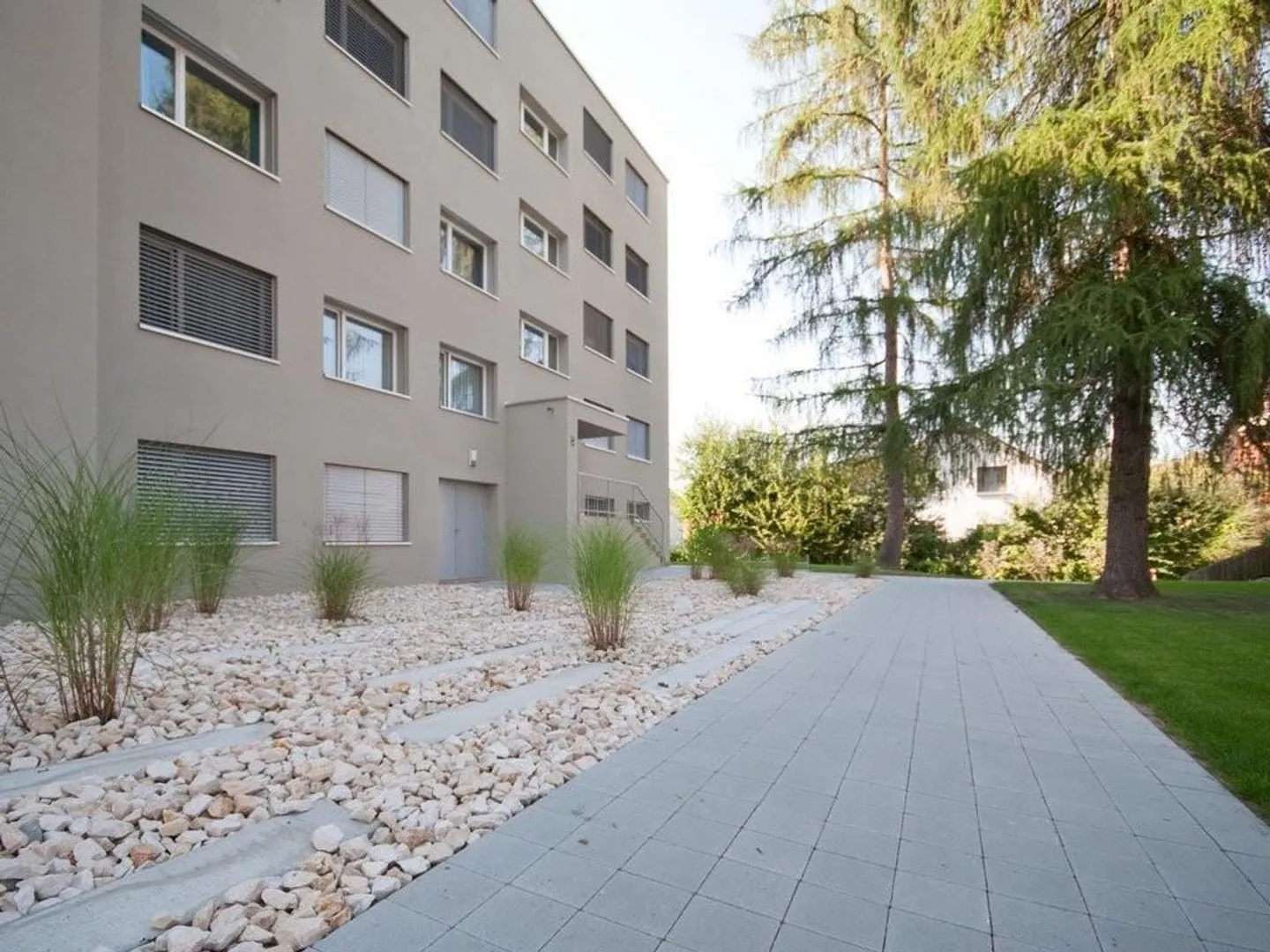 LOUER SANS CAUTION - Quartier calme, au milieu d'Embrach - Photo 1 sur 9