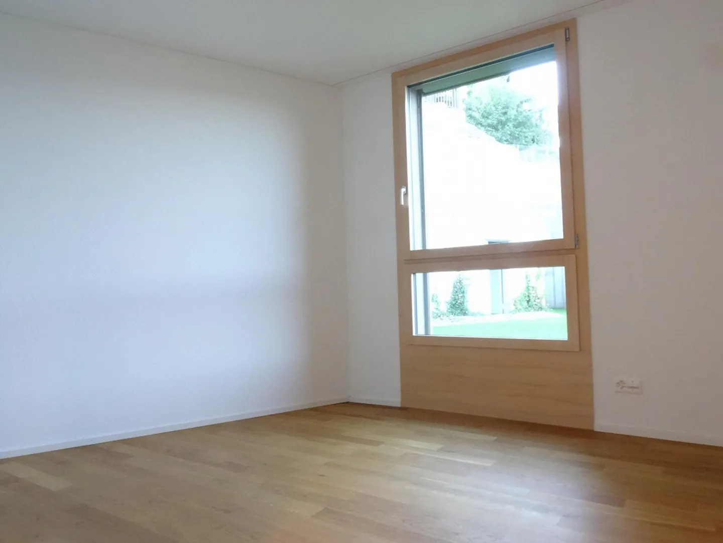 Wohlfühloase mit Einfamilienhaus-Ambiente - Foto 2 von 9