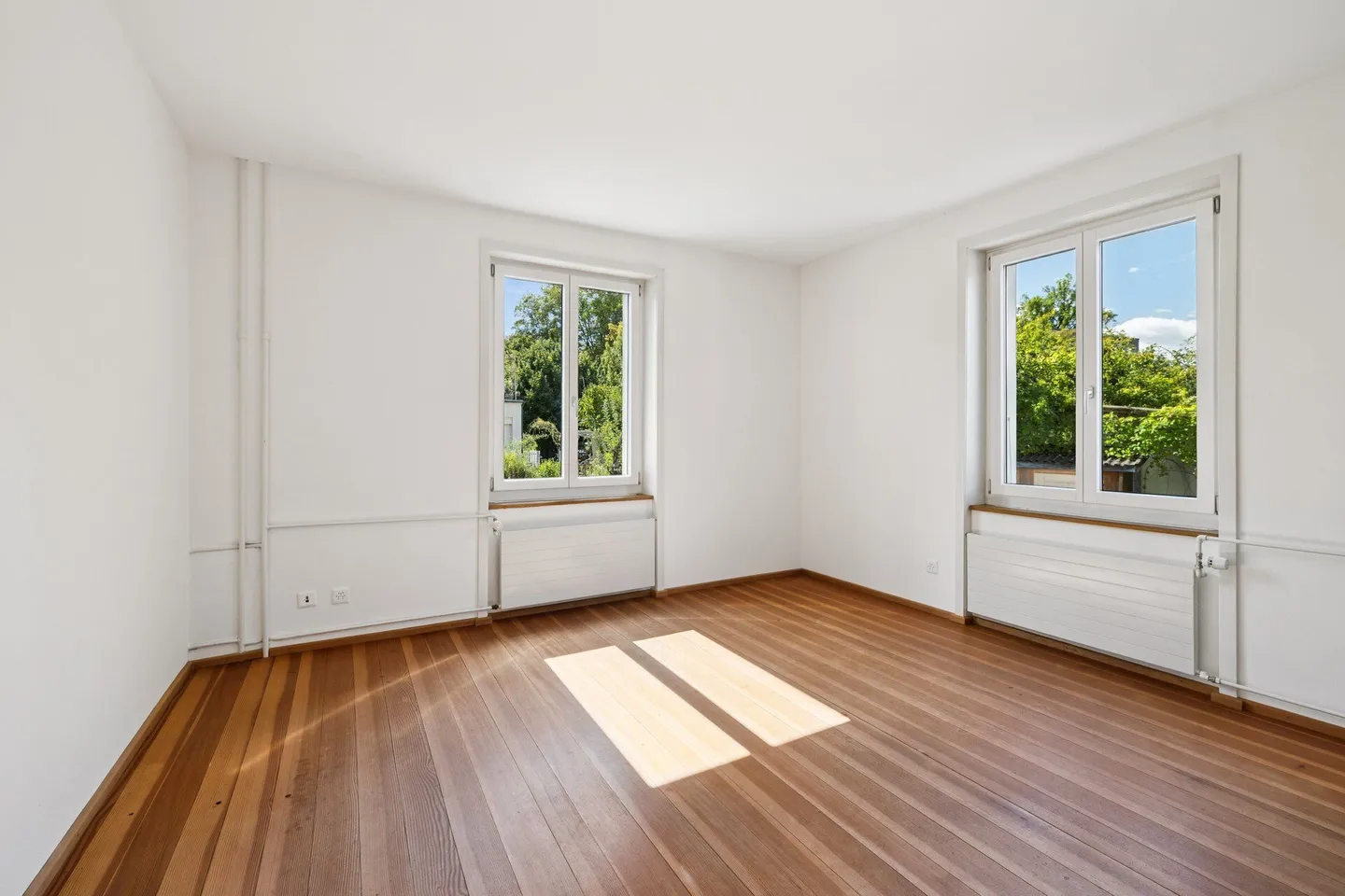 A House with History - Three-Family House with Studio and Retail Space - Photo 10 of 21