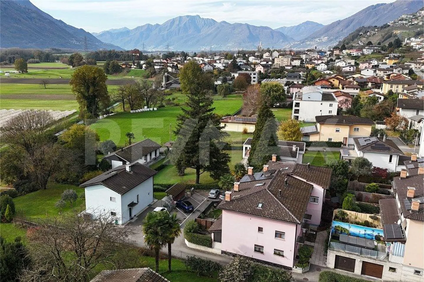 Reihenhaus mit 4,5 Zimmern - Foto 8 von 13